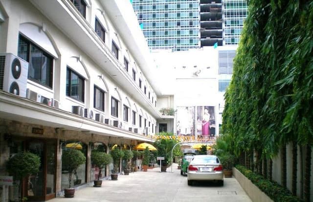 hotel-image