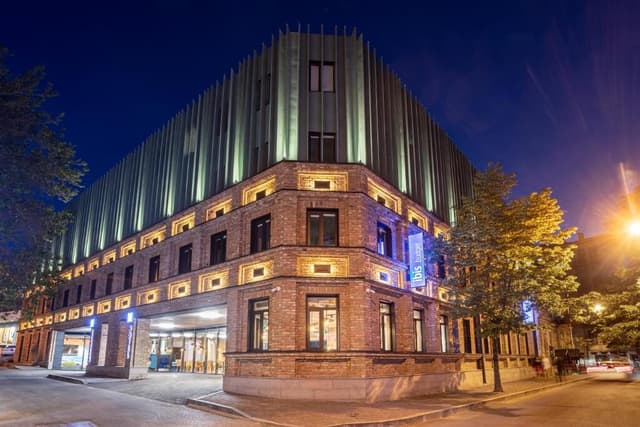 hotel-image
