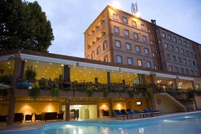 hotel-image