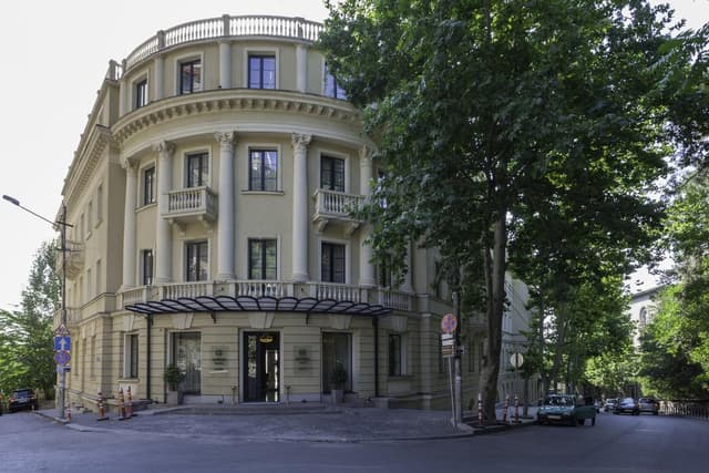 hotel-image